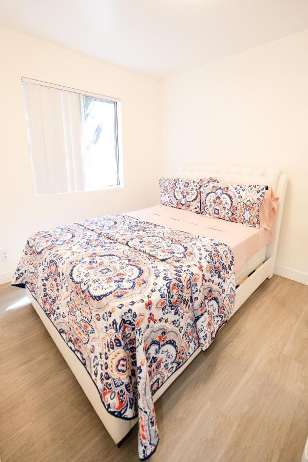לוס אנג'לס Cozy Small 2 Bedroom In Koreatown/Hollywood מראה חיצוני תמונה